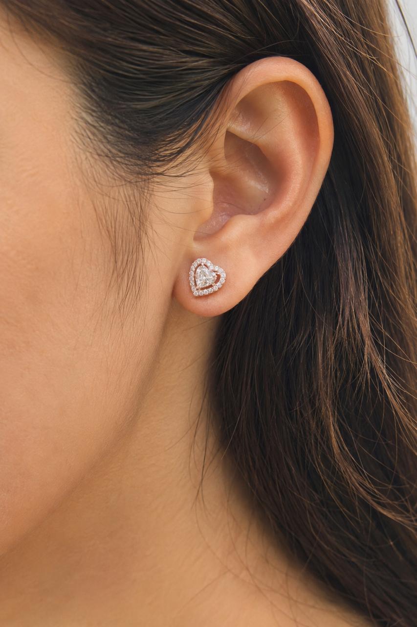 Halo Heart Stud