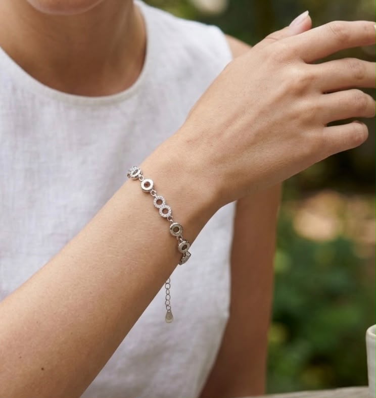 Loop Bracelet