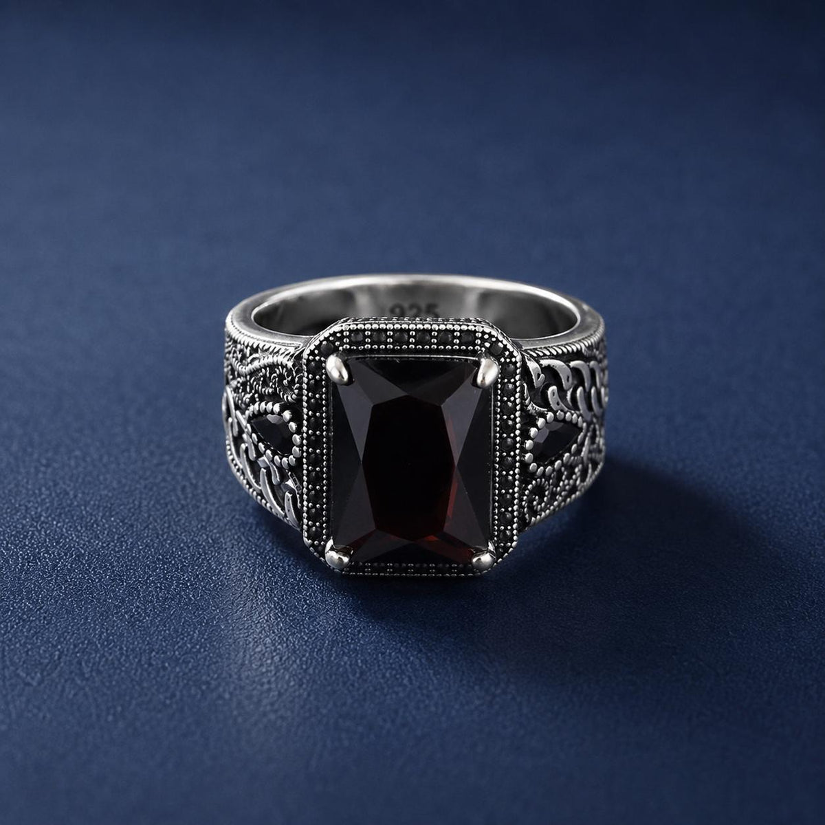 Crownstone Ring